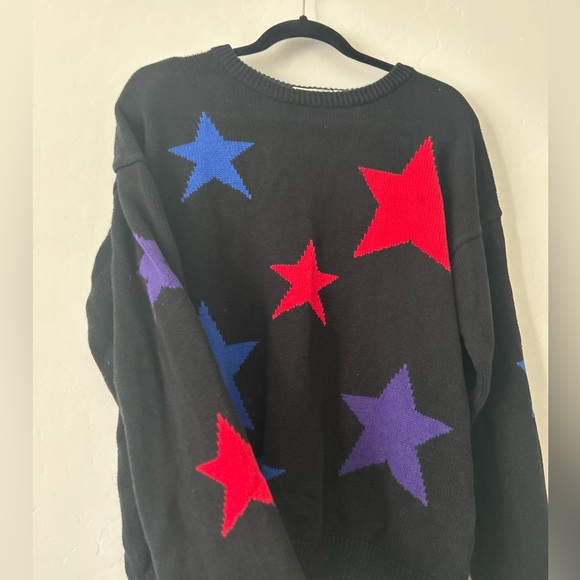 Essential Elements Vintage Star Sweater - Picture 2 of 6